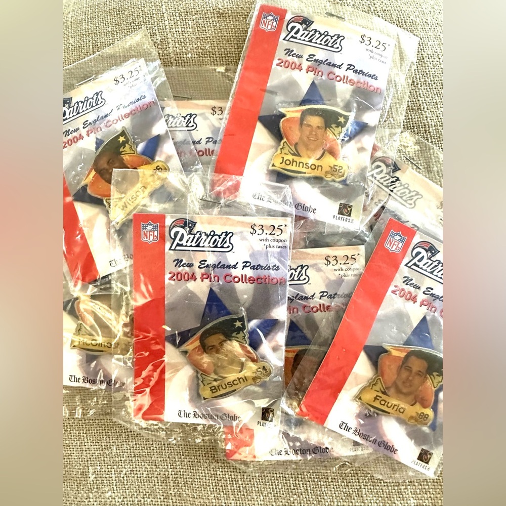New England Patriots 2004 Season Pin Collection Football Super Bowl Limited NWT
